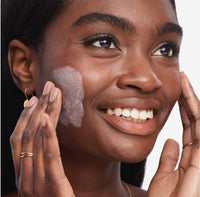 Olay Scrubben Pores Perfecting Exfoliating Cleanser Berry Burst - 150ml