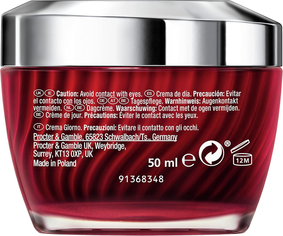 OLAY Regenerist Whip Day Cream, Moisturising Cream with Vitamin B3 and Peptides for Firmed and Protected Skin, 50 ml