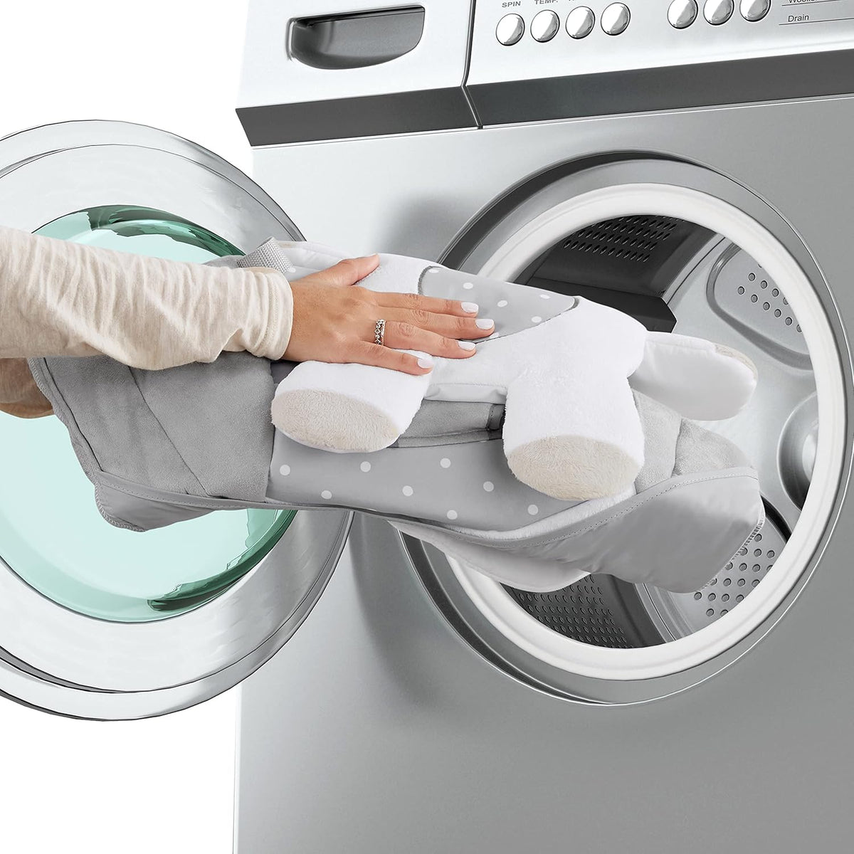 Ingenuity Comfort 2 Go Compact Portable 6-Speed Cushioned Baby Swing with Music