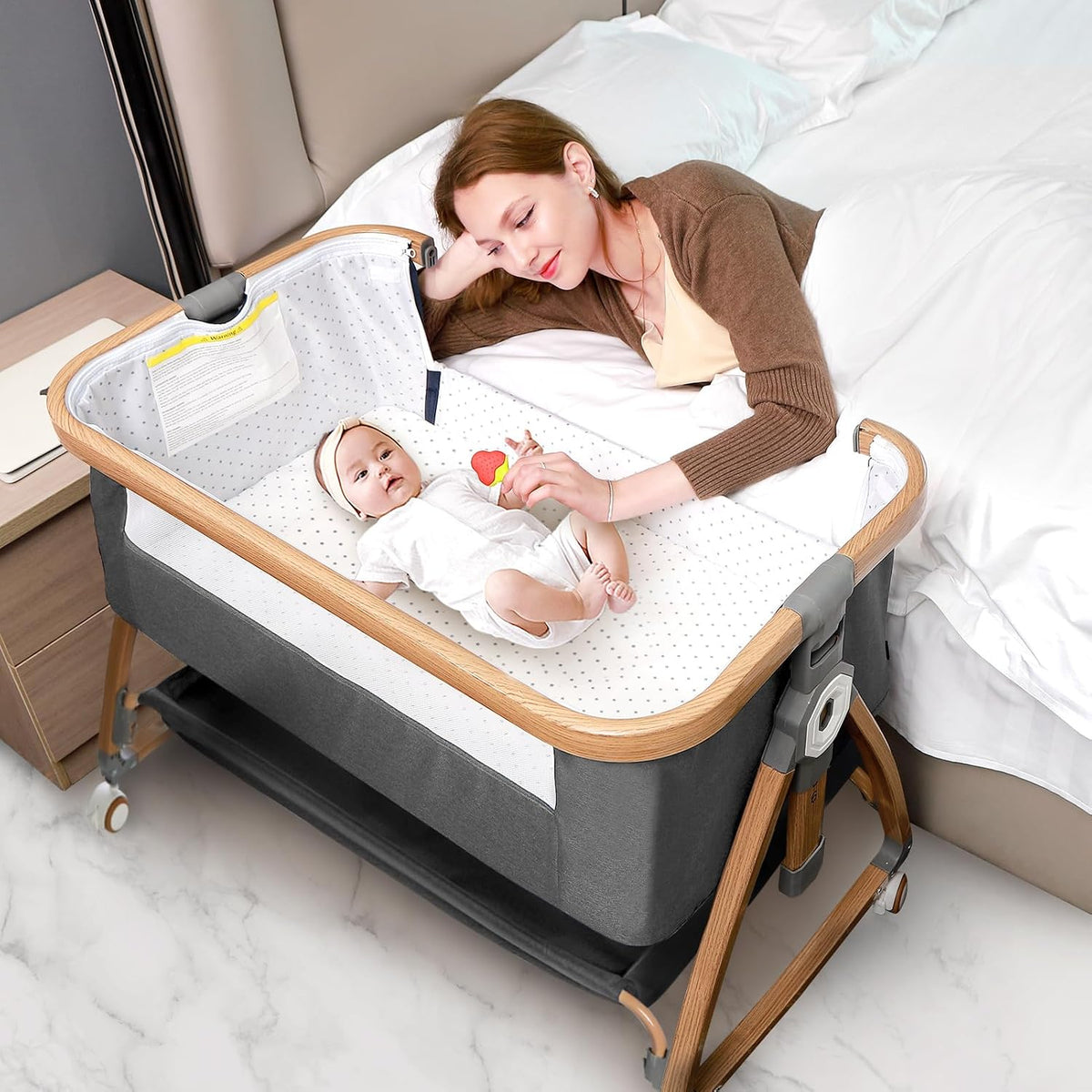 3 in 1 Baby Bassinet, Bedside Sleeper for Baby, Bedside Crib with Wheels & Storage Basket & Mosquito Net, Height Adjustabl