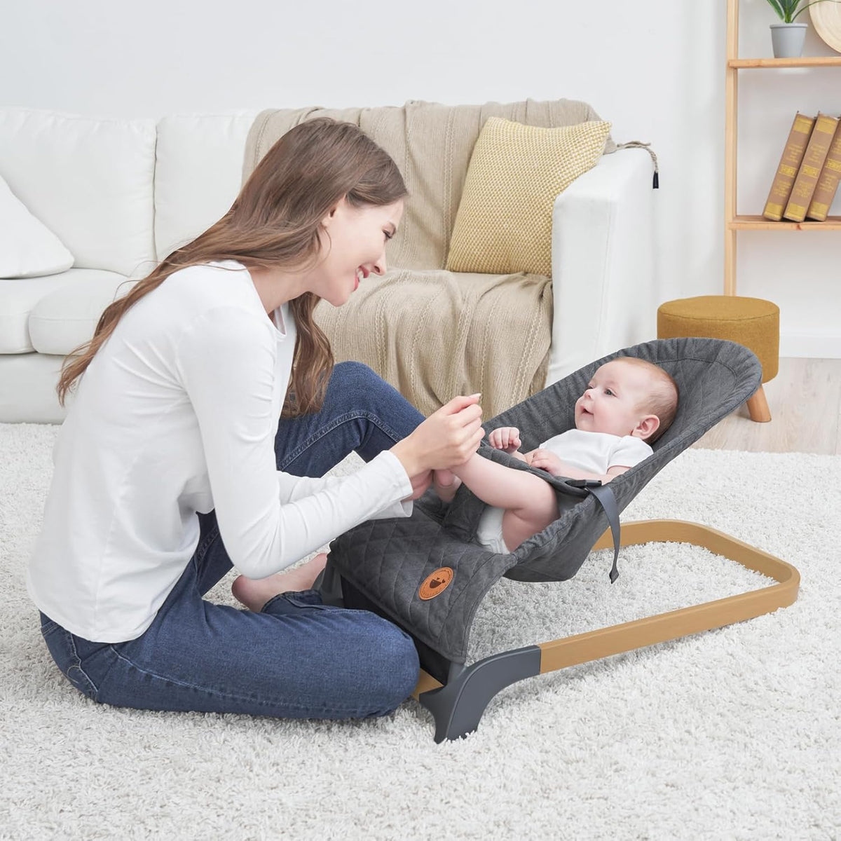Baby Bouncer, Portable Bouncer Seat for Babies, Infants Bouncy Seat with Wood Grain Base, Natural Vibrations (Grey)