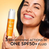 Olay Vitamin C Brighten & Glow 3in1 Moisturising Fluid SPF50+ Hydrating Skincare Moisturiser