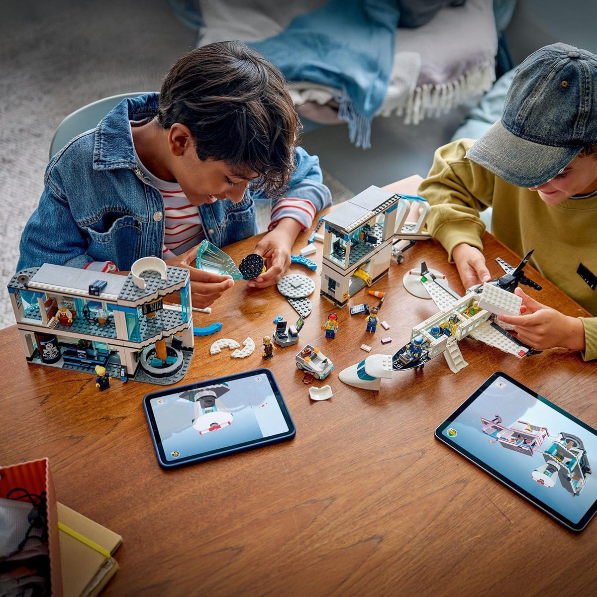 LEGO® Airport with Airplane 60502 Toy Model Airport Building Set for Boys, Girls and Fans of Toy Airplanes - Build Together Set for 1 to 4 People - 9 Minifigures - Birthday Treat for Ages 8+